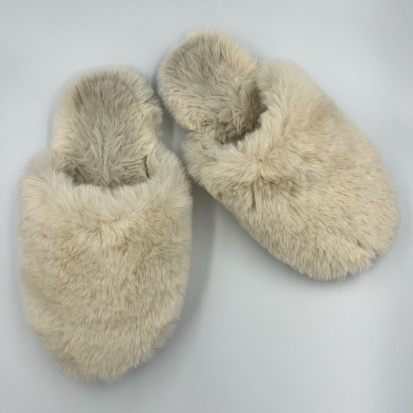 J CREW Fuzzy Slide Slipper - Picture 3 of 7